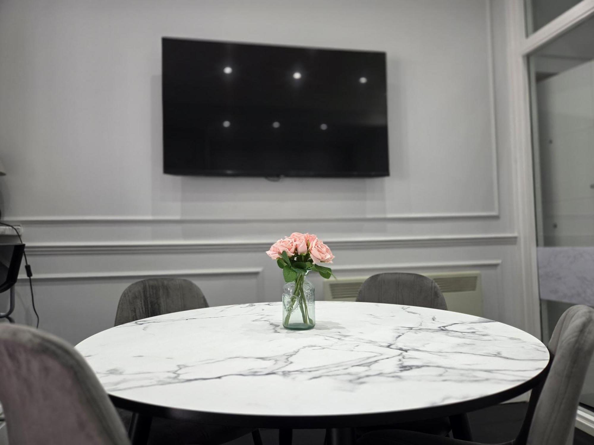 Paddington Apartment London